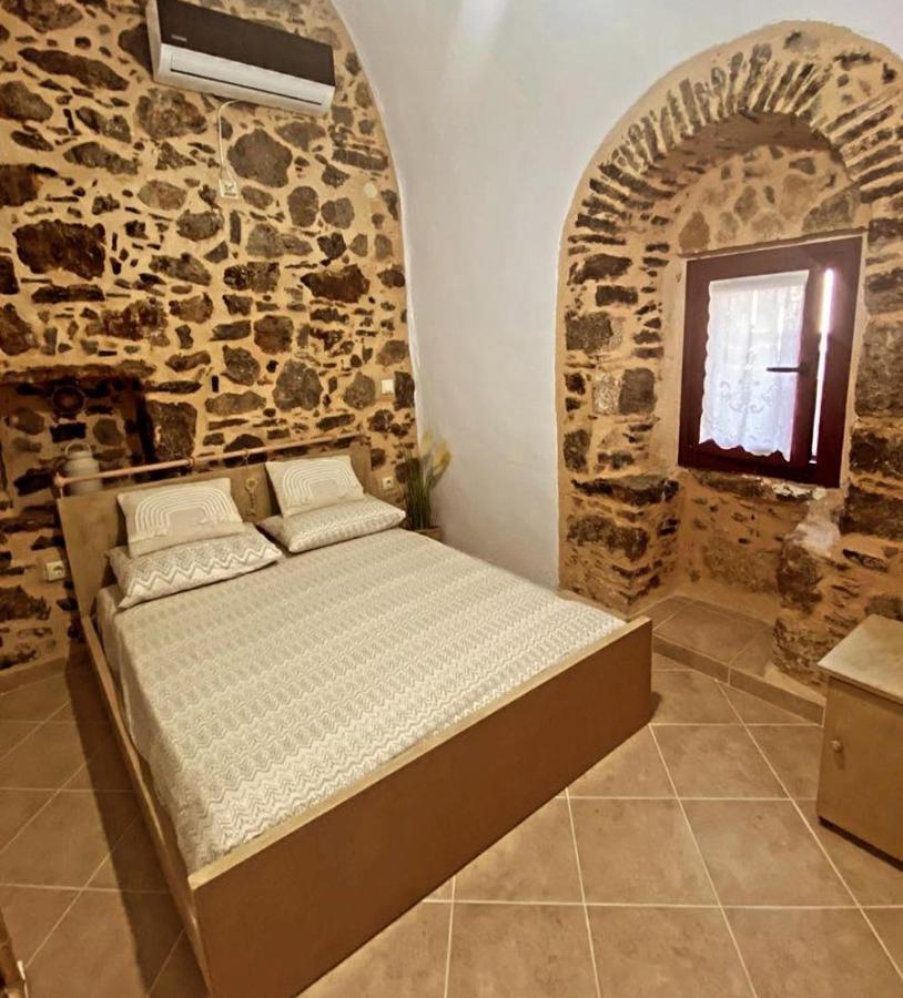 August Castle House Vila Mestá Exterior foto